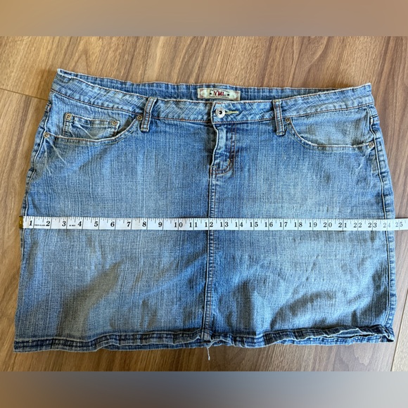 Vintage Y2K Plus Size YMI Light Blue Denim Low Rise Mini Skirt Womens Size 20 - Picture 12 of 12